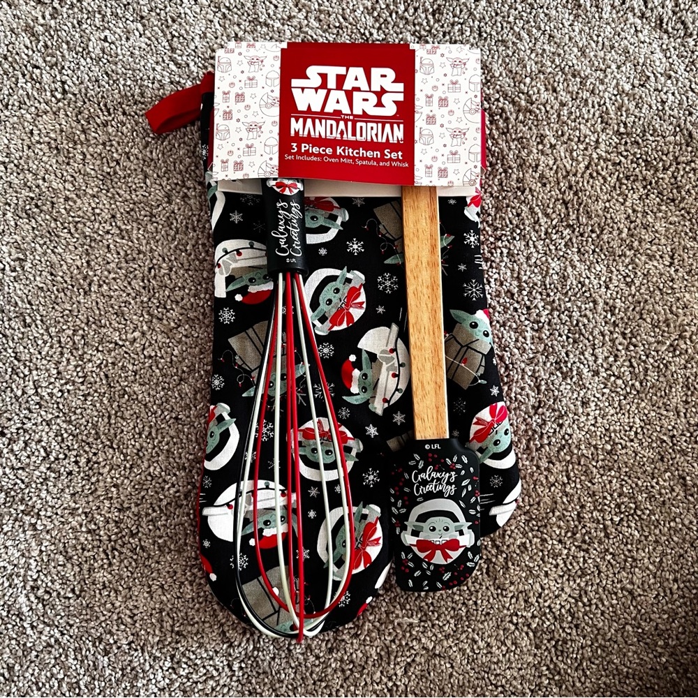 Grogu Holiday Kitchen 3 Piece Set